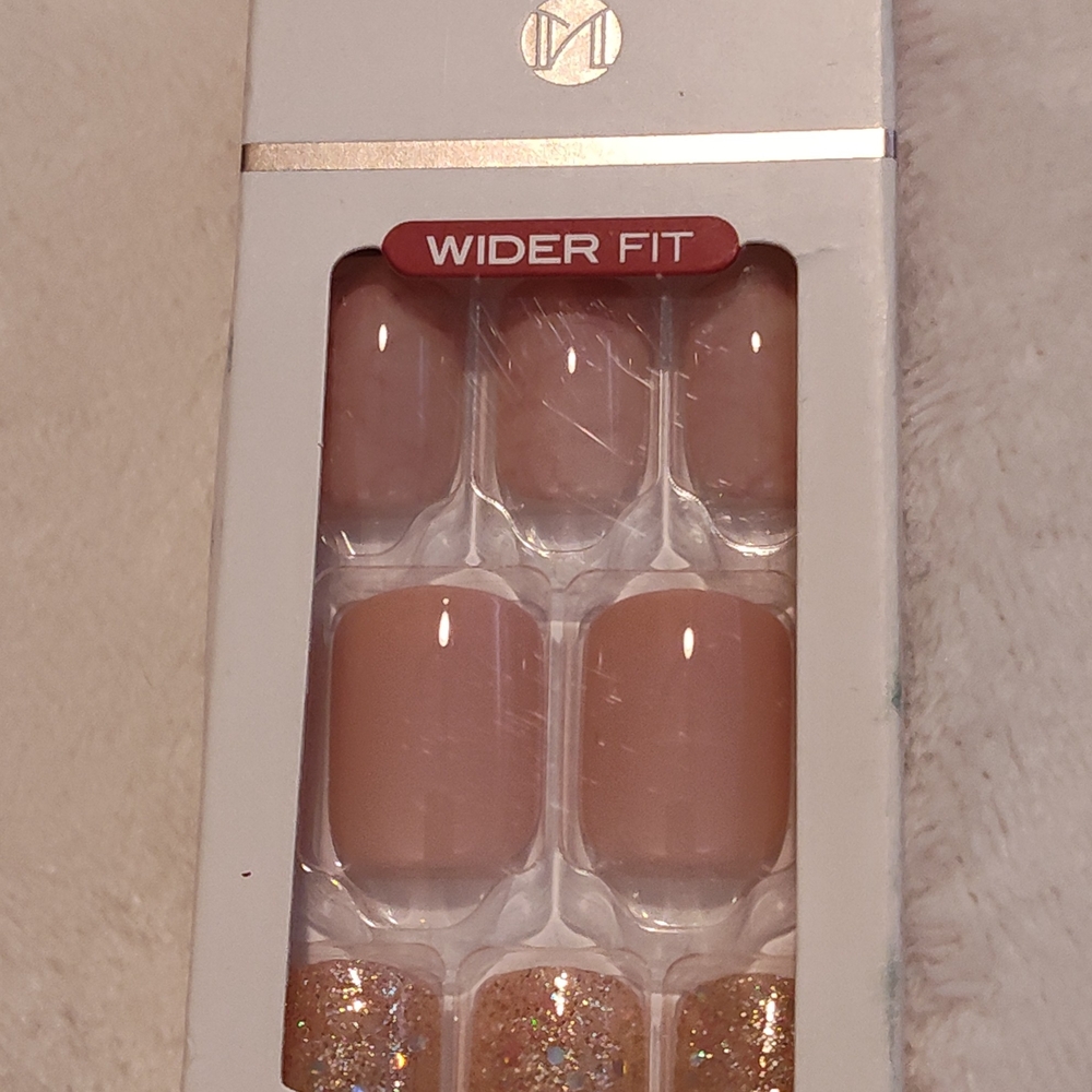 imPRESS Press-On Manicure Set - Picture 6 of 9